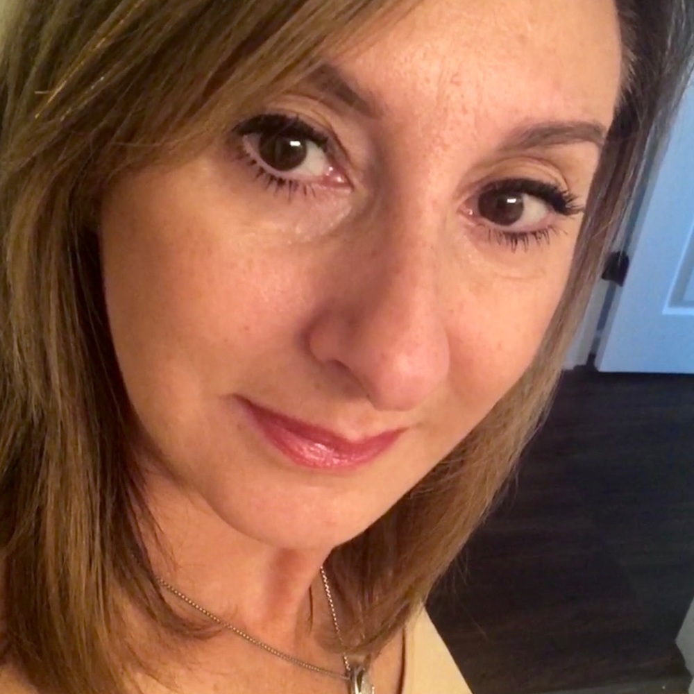 Meet your Posher, Maria